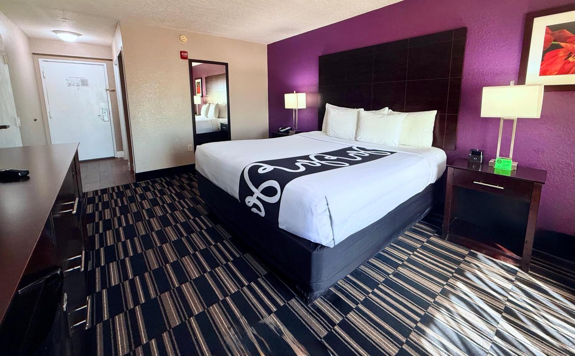 La Quinta By Wyndham Orlando Universal Area - Free Shuttle To Universal Exteriör bild