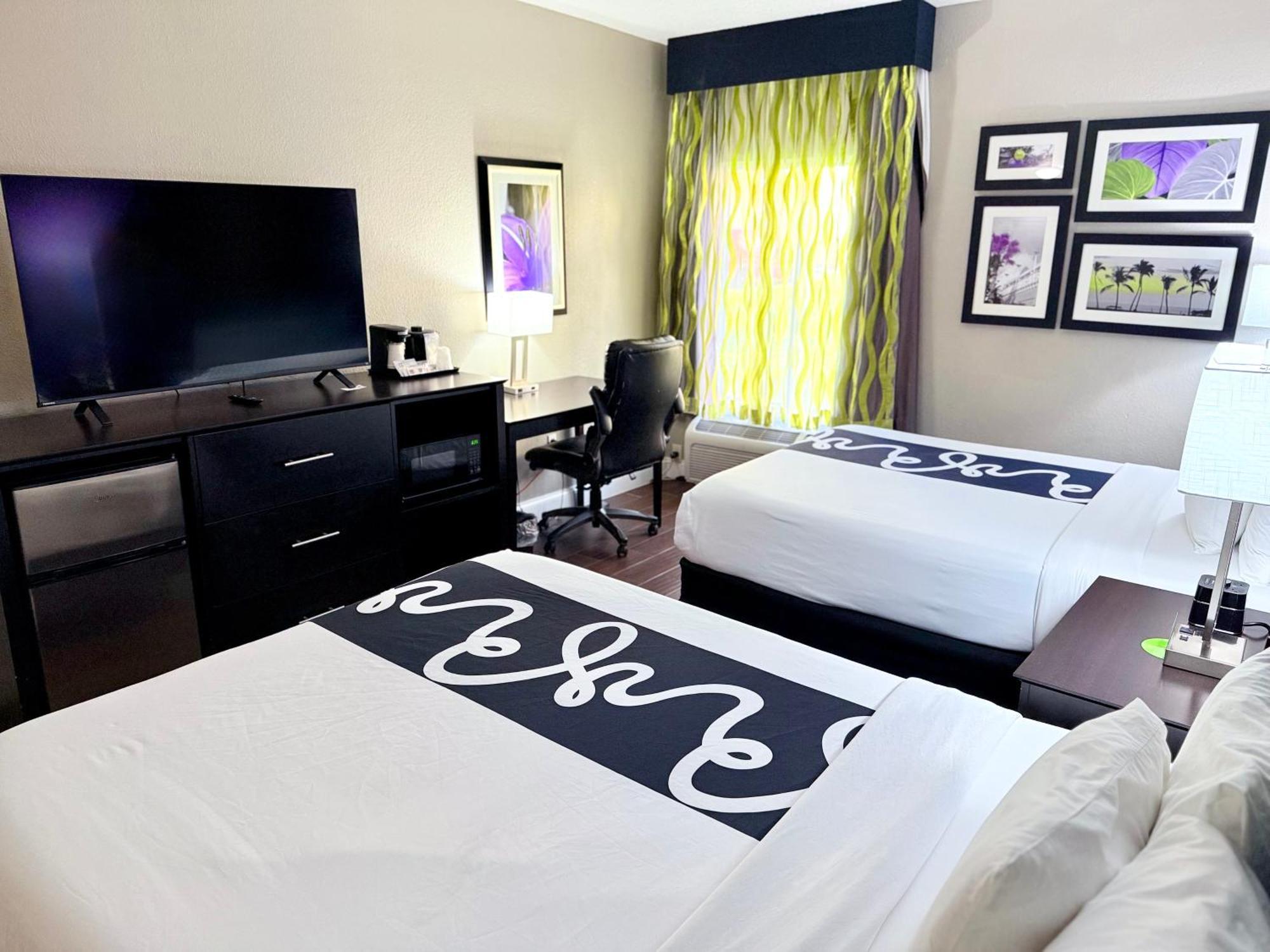 La Quinta By Wyndham Orlando Universal Area - Free Shuttle To Universal Exteriör bild