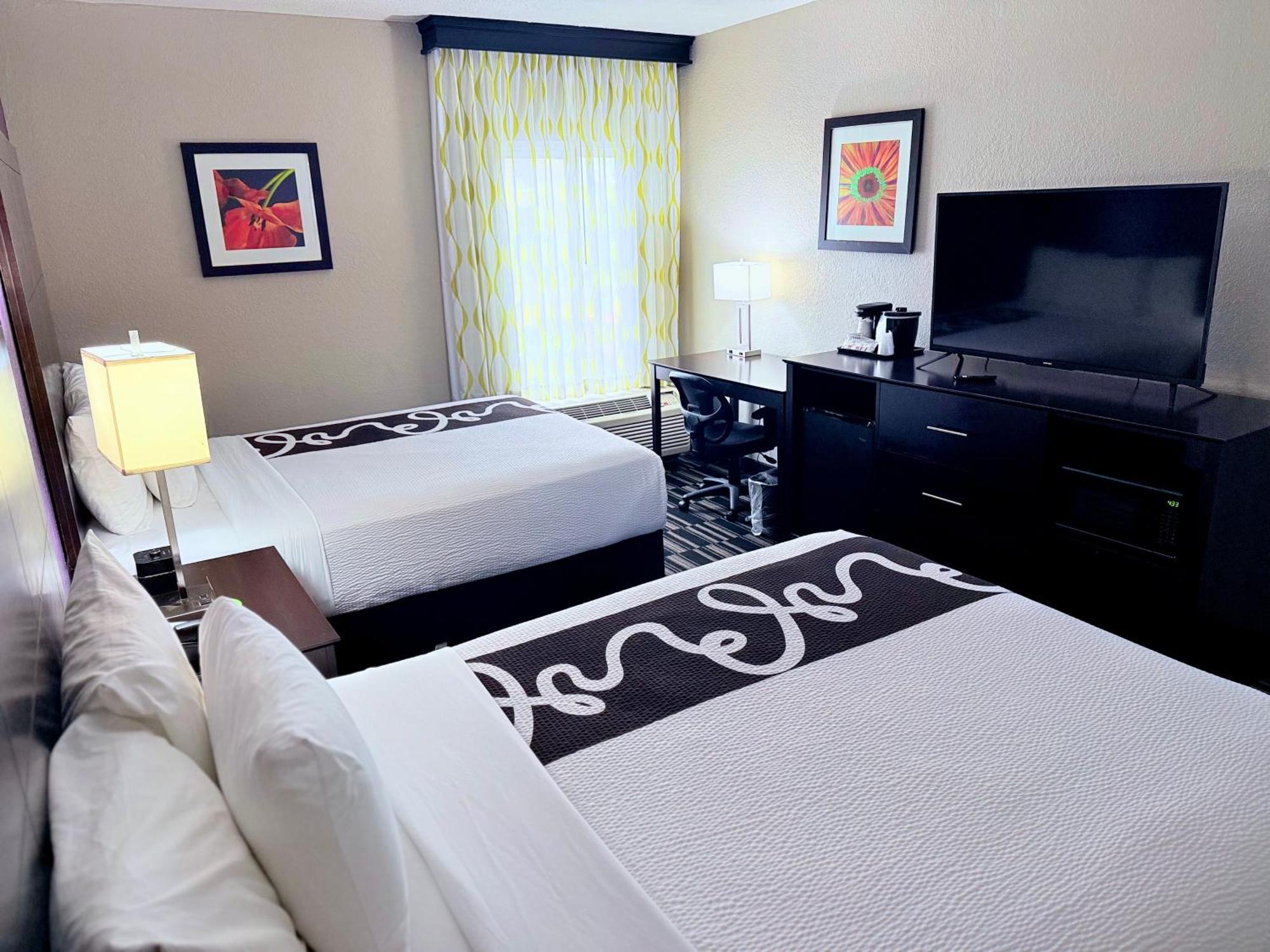 La Quinta By Wyndham Orlando Universal Area - Free Shuttle To Universal Exteriör bild