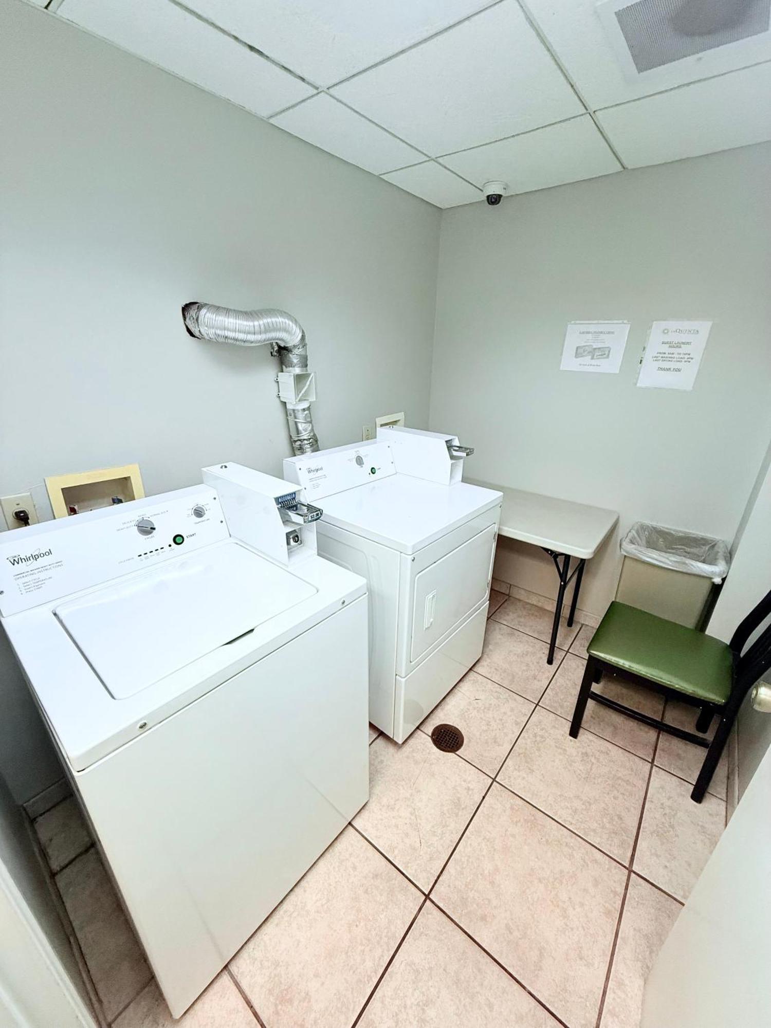 La Quinta By Wyndham Orlando Universal Area - Free Shuttle To Universal Exteriör bild