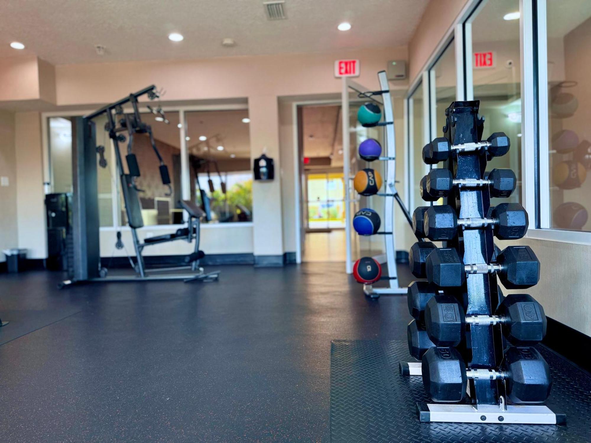 La Quinta By Wyndham Orlando Universal Area - Free Shuttle To Universal Exteriör bild